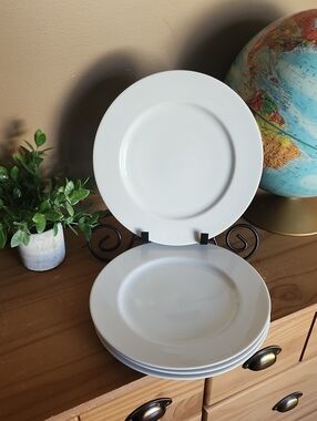 4 Royal Doulton Just White Porcelain Dinner Plates